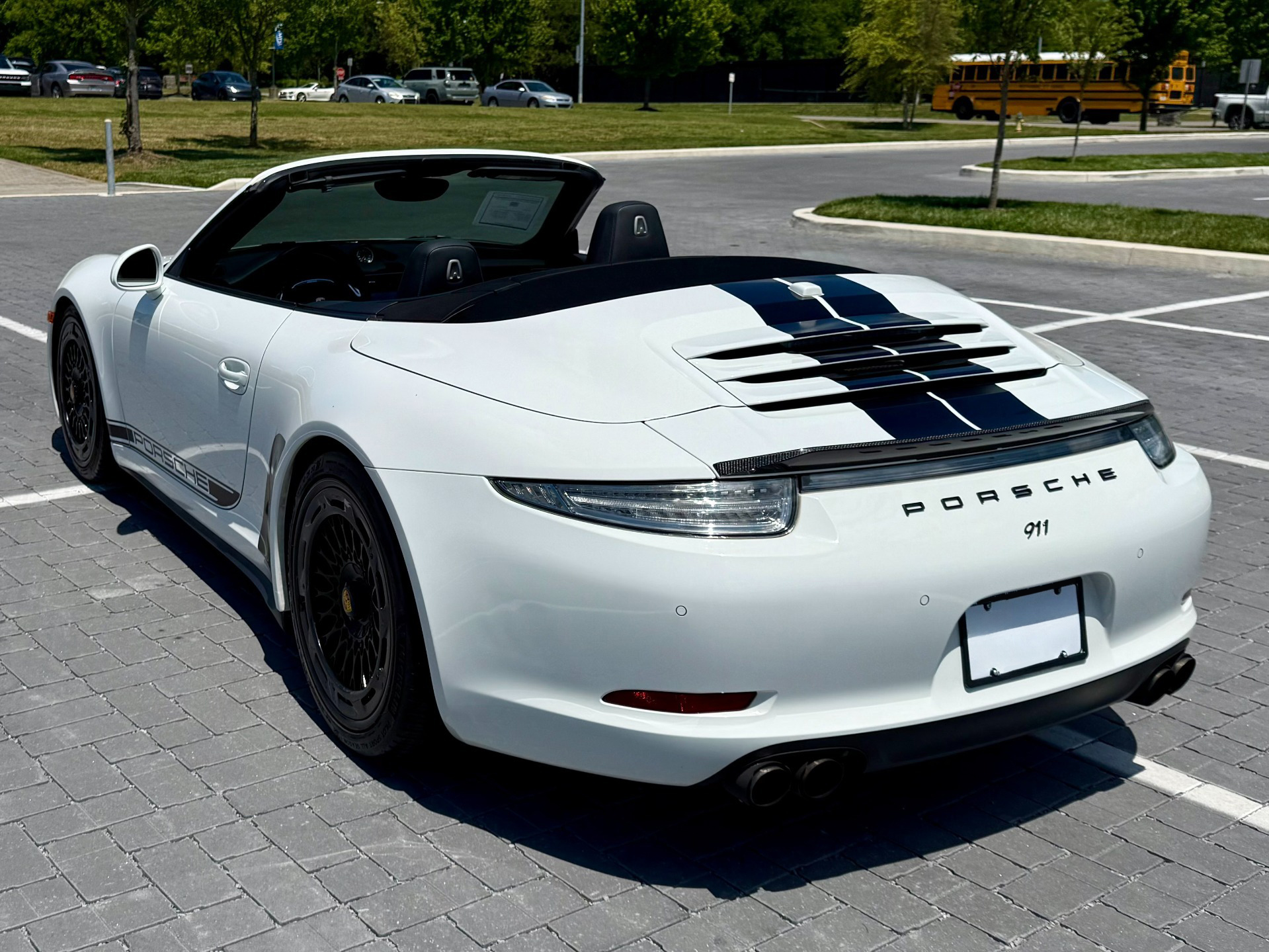 
								2014 Porsche 911 Carrera full									