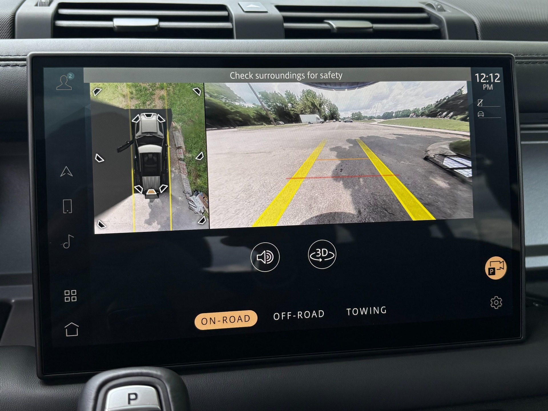 
								2025 Land Rover Defender full									