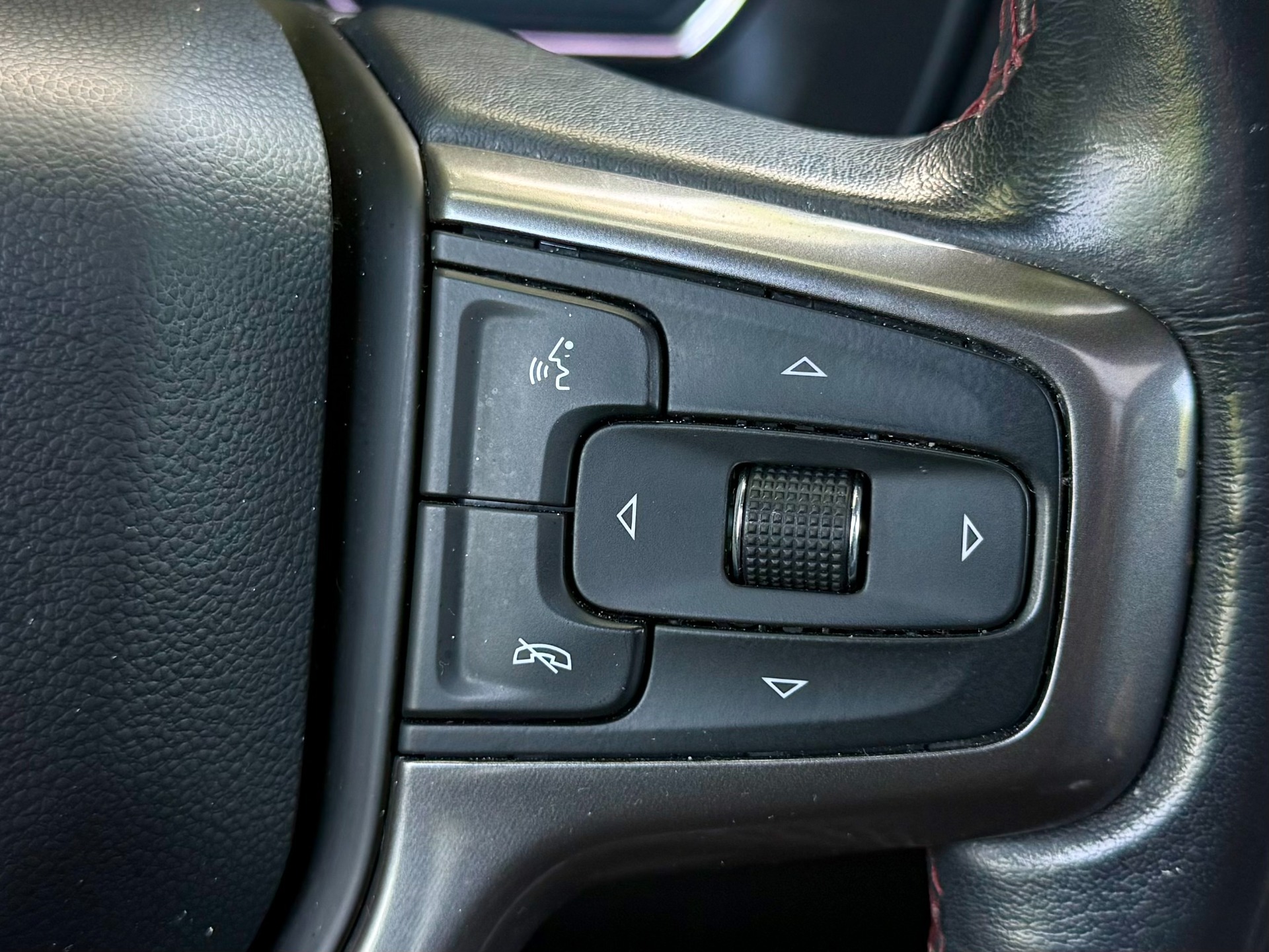 
								2021 Chevrolet Tahoe RST 4WD full									