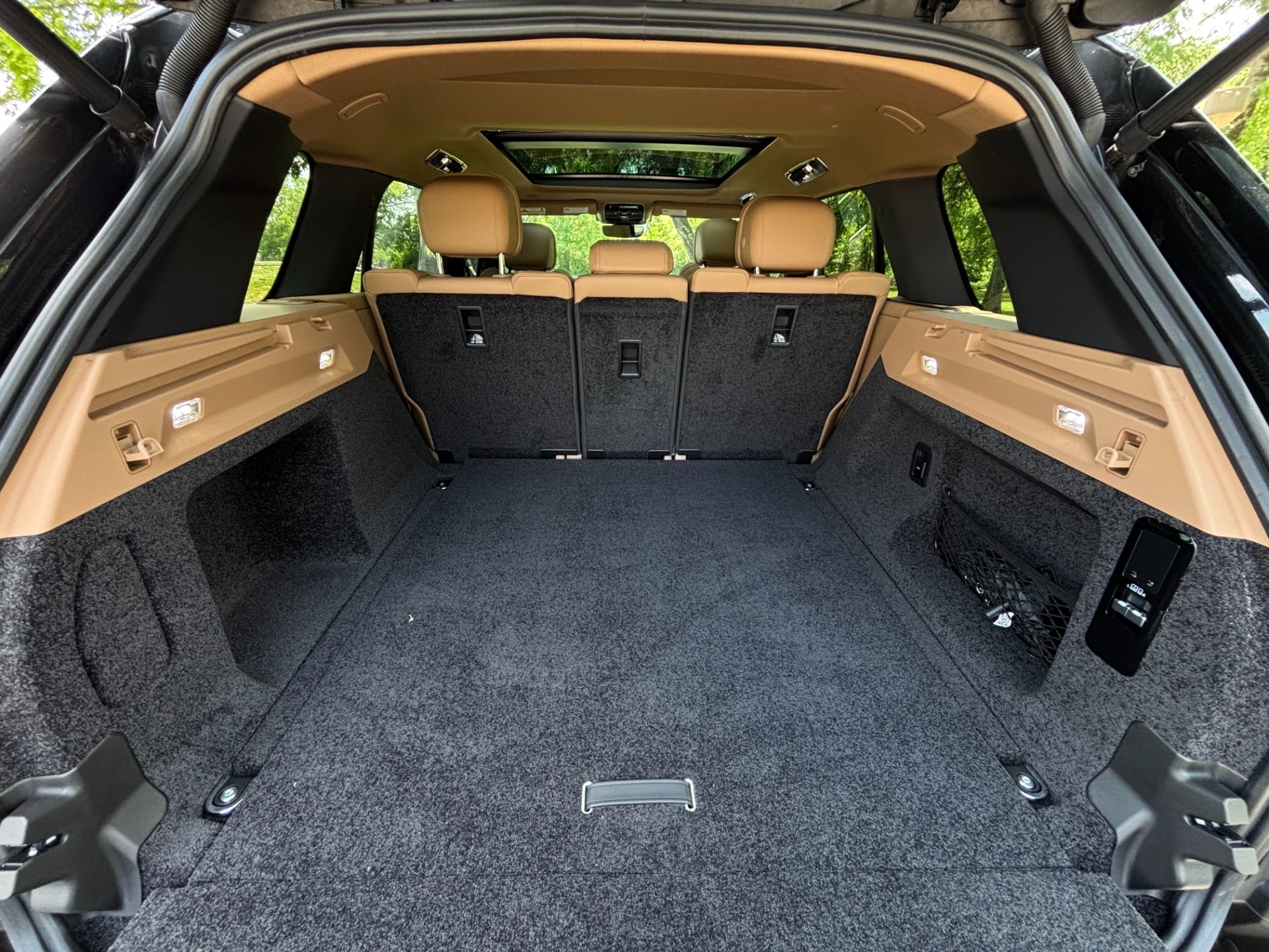 
										2024 Range Rover P530 SE full									