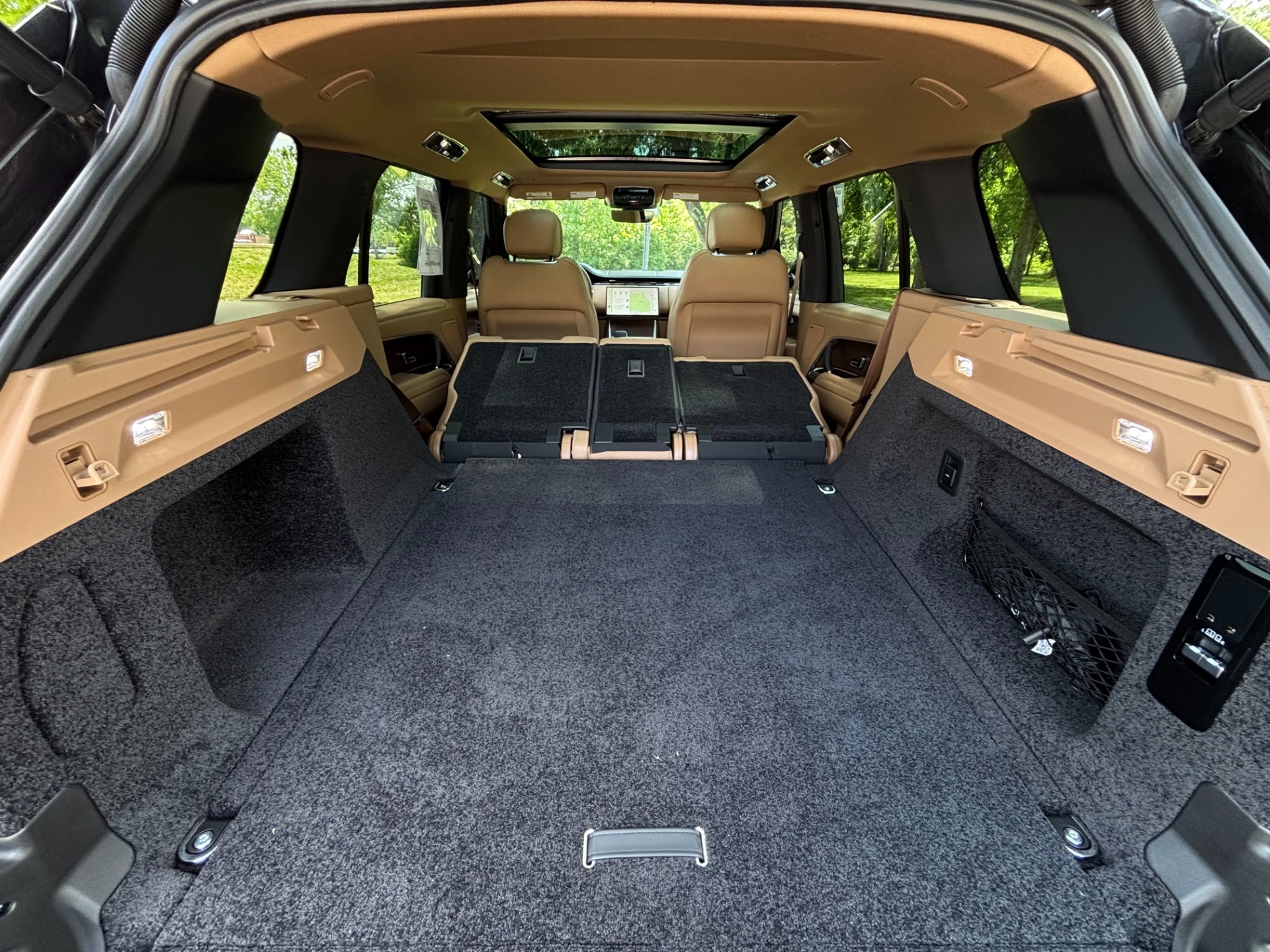 
										2024 Range Rover P530 SE full									