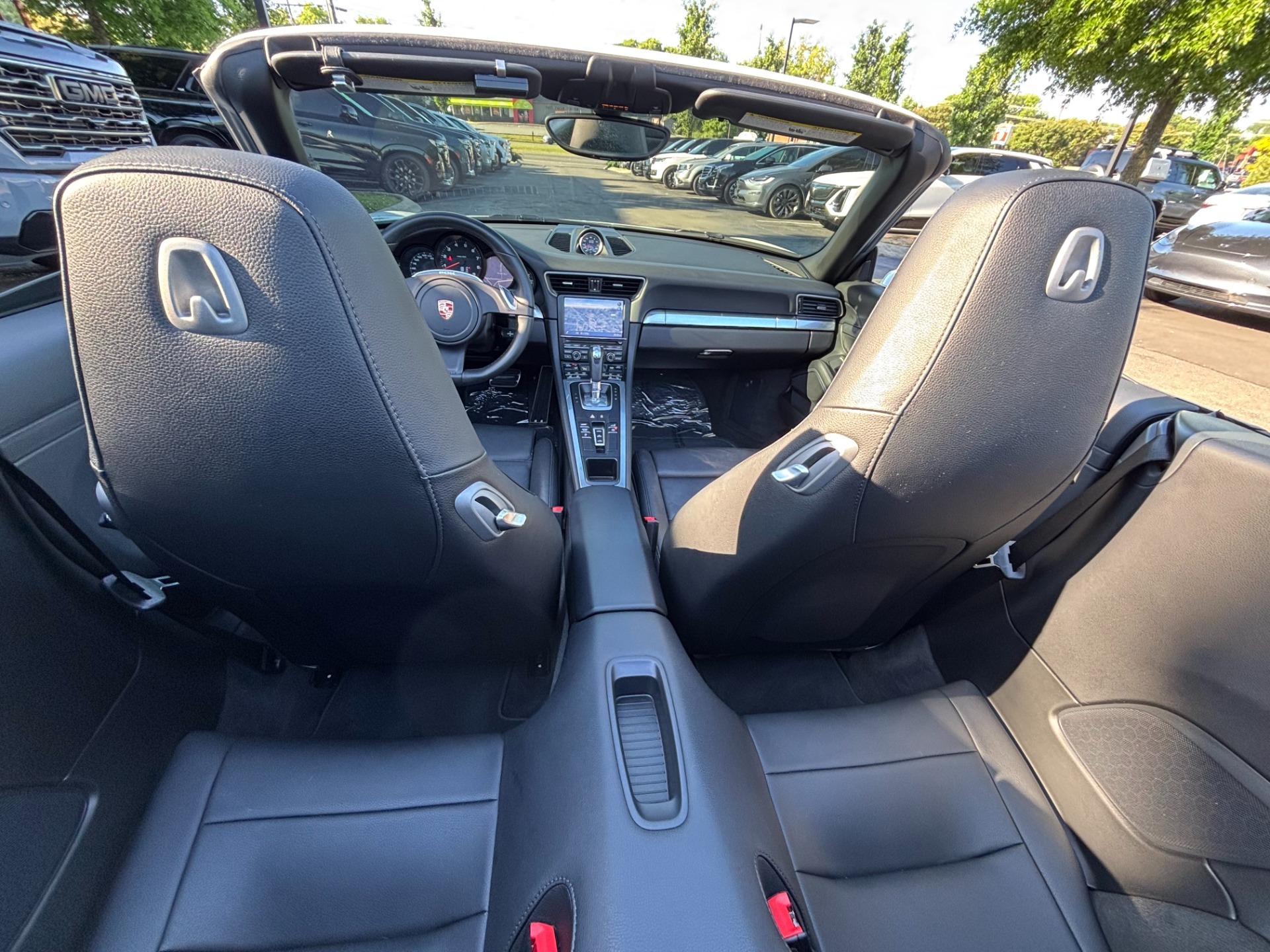 
								2014 Porsche 911 Carrera full									