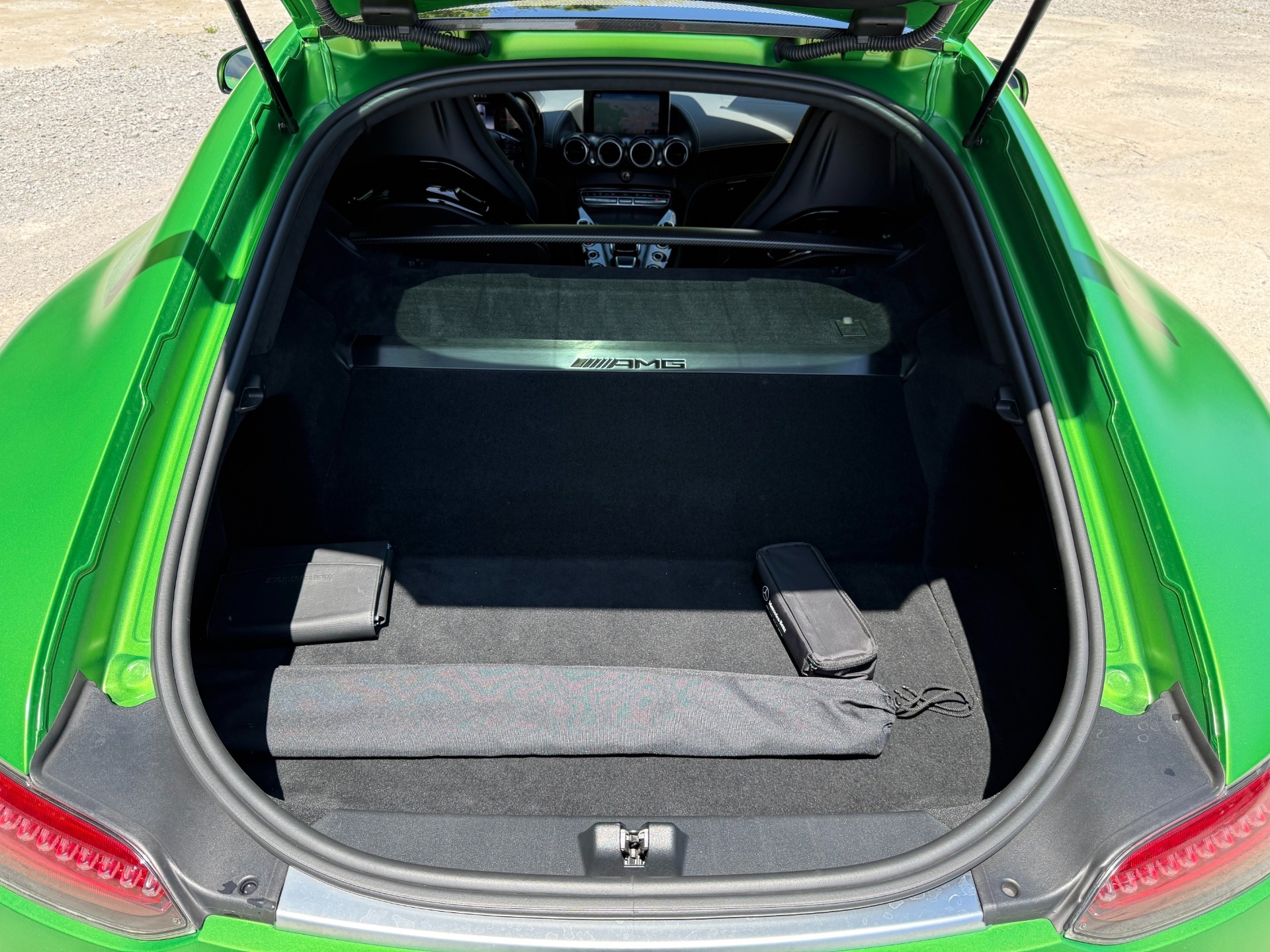 
								2018 Mercedes-Benz AMG GT R full									