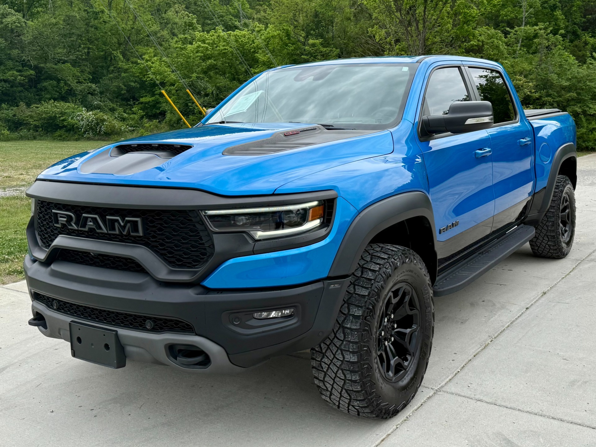 
								2022 Ram 1500 TRX full									