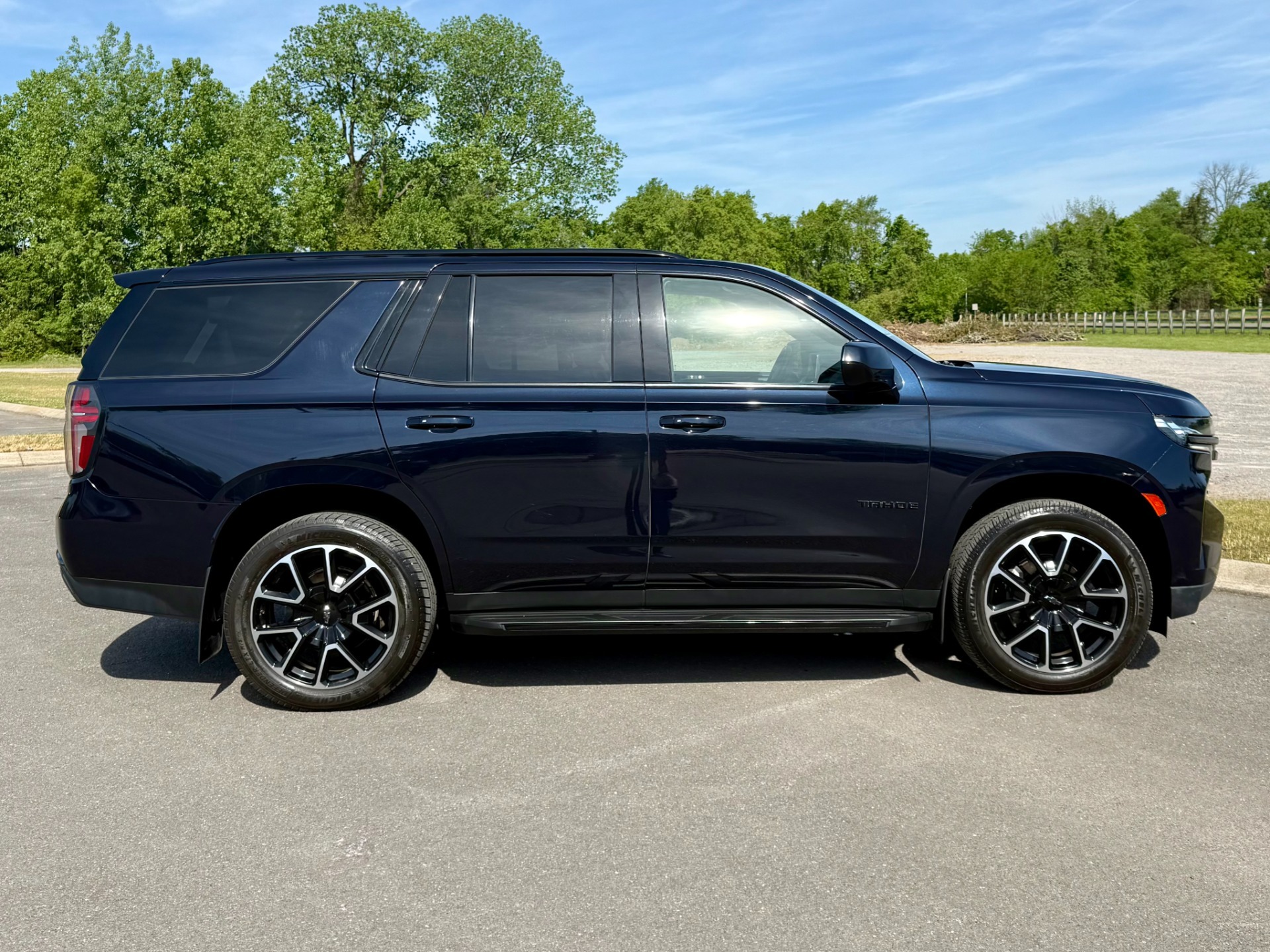 
								2021 Chevrolet Tahoe RST 4WD full									