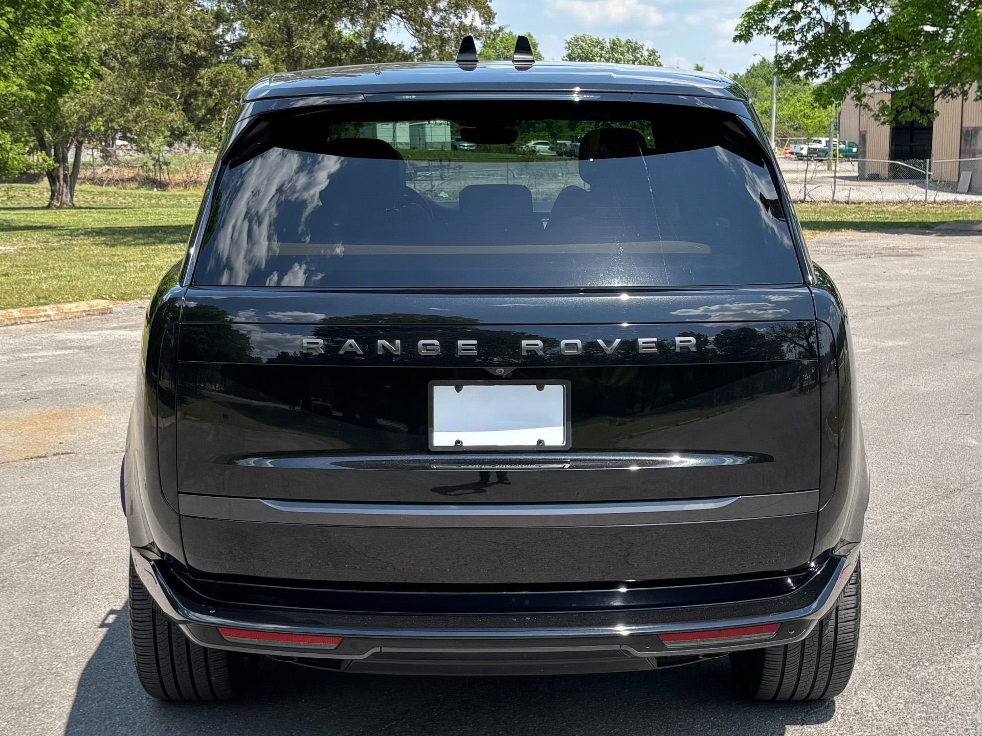
										2024 Range Rover P530 SE full									