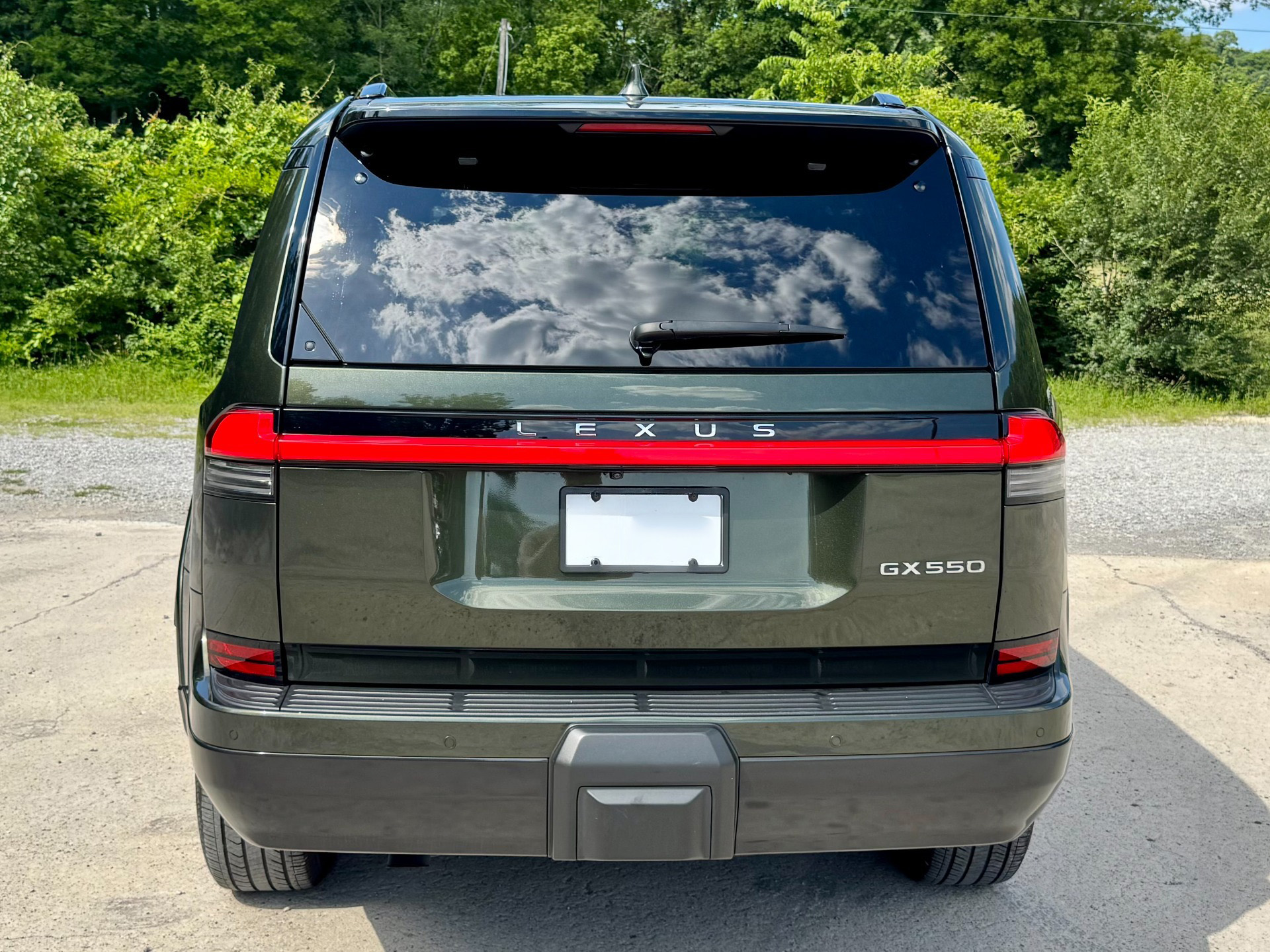 
								2024 Lexus GX 550 full									