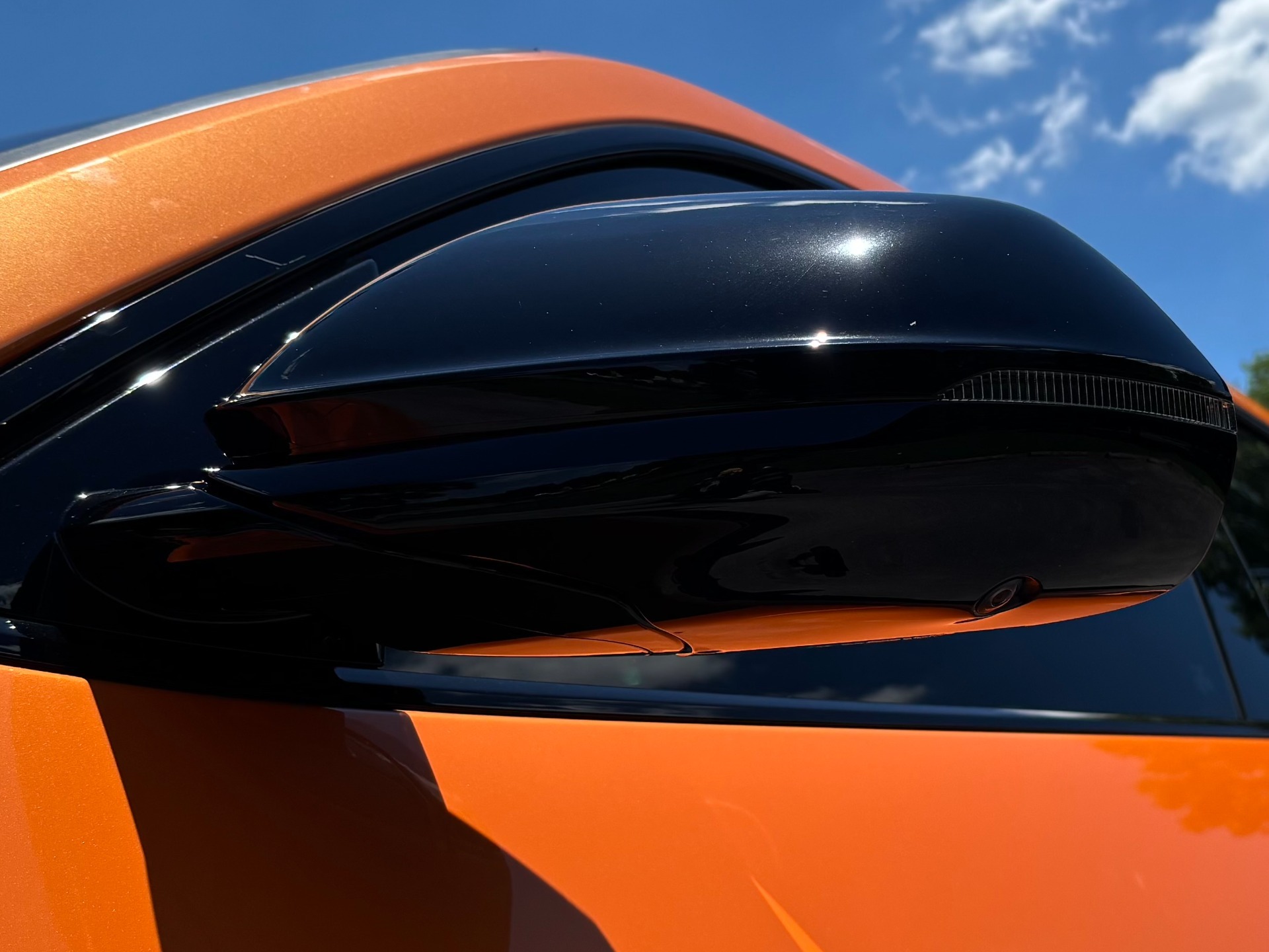 
								2021 Lamborghini Urus full									