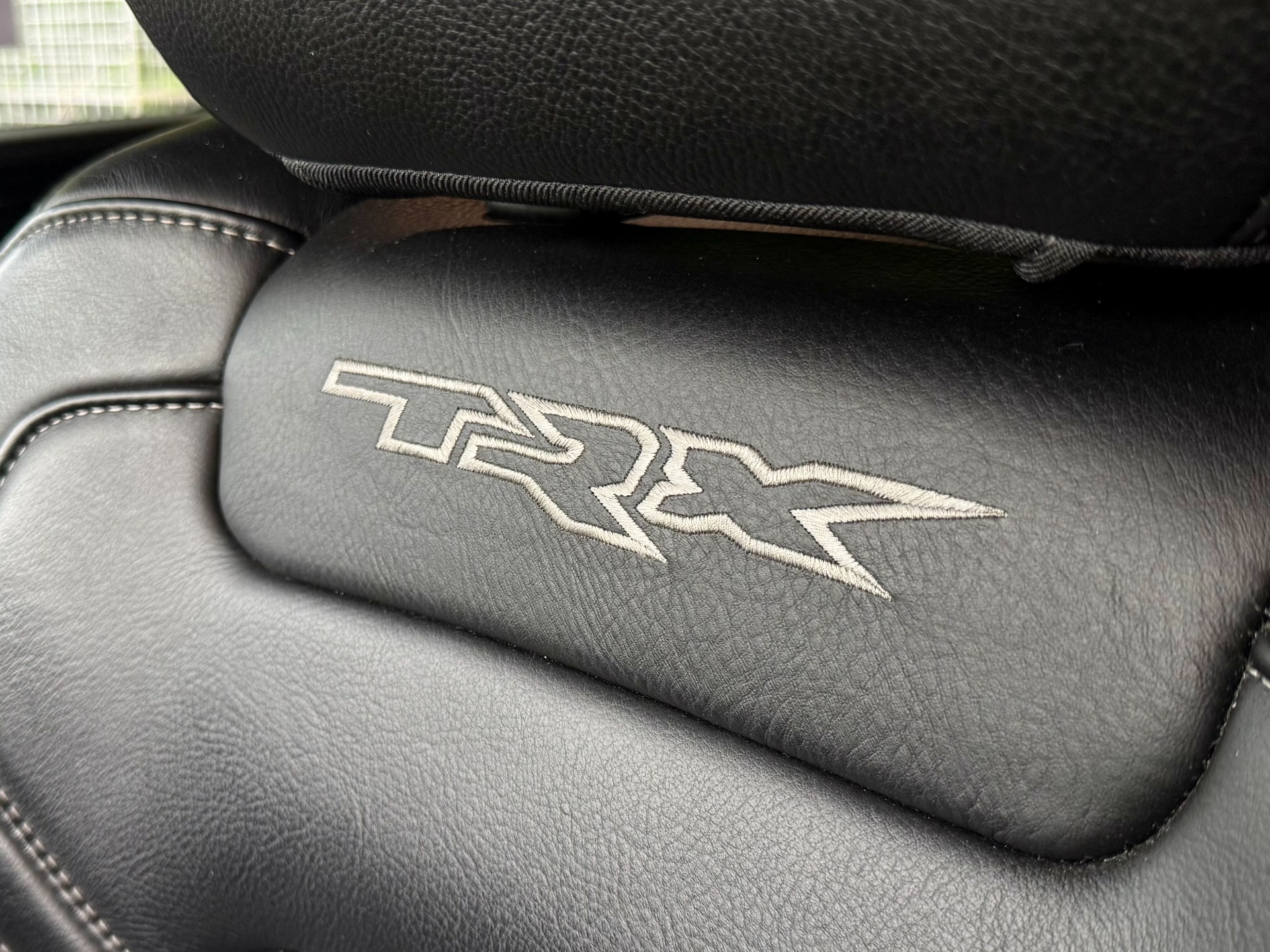 
								2022 Ram 1500 TRX full									