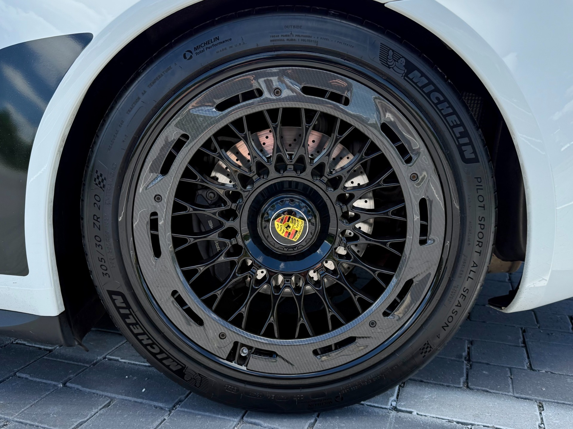 
								2014 Porsche 911 Carrera full									