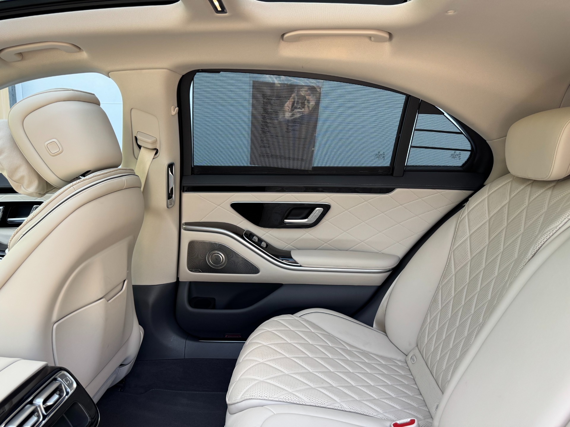 
								2022 Mercedes-Benz S 580 4MATIC full									