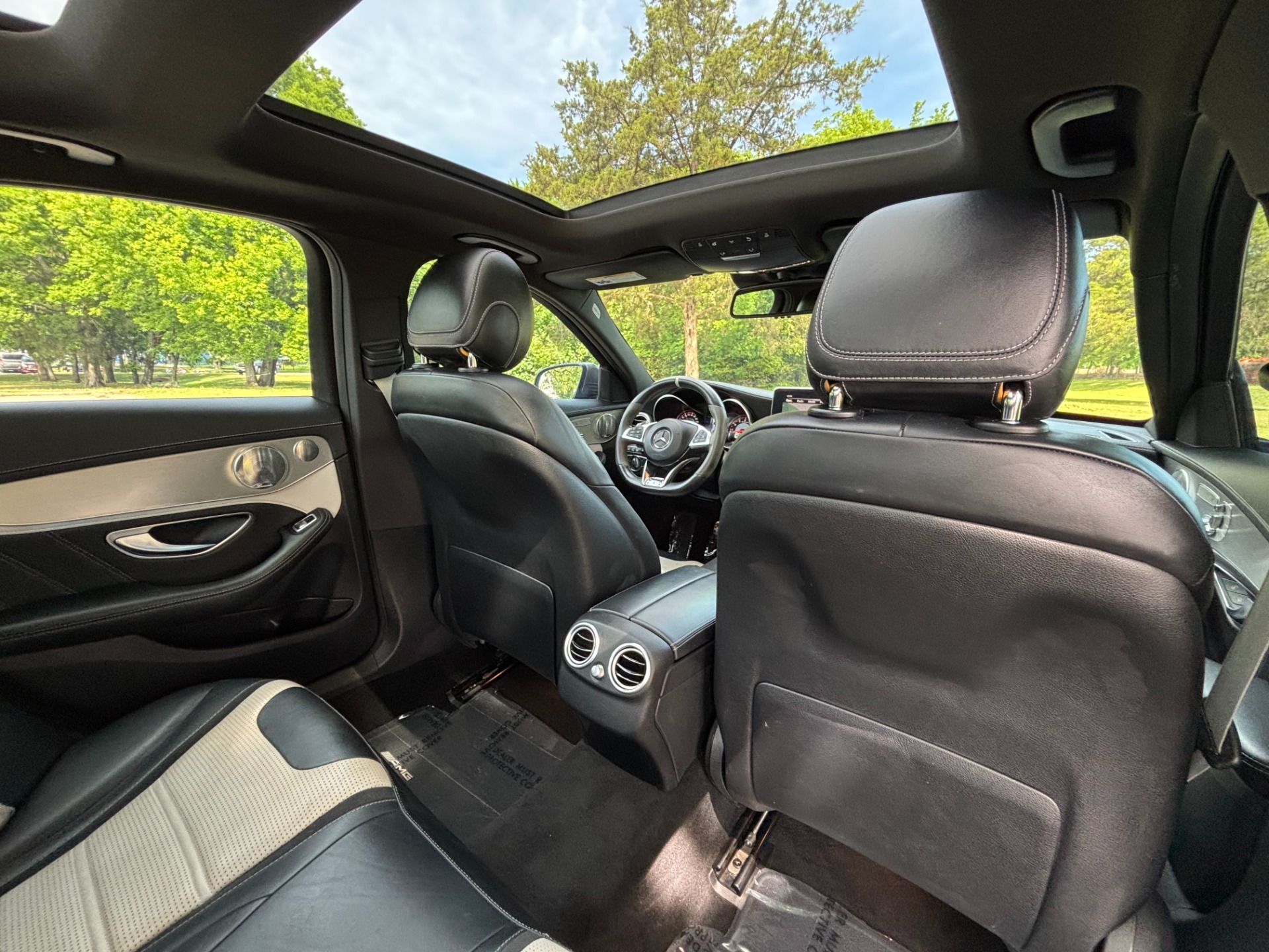 
								2018 Mercedes-Benz C 63 S AMG full									