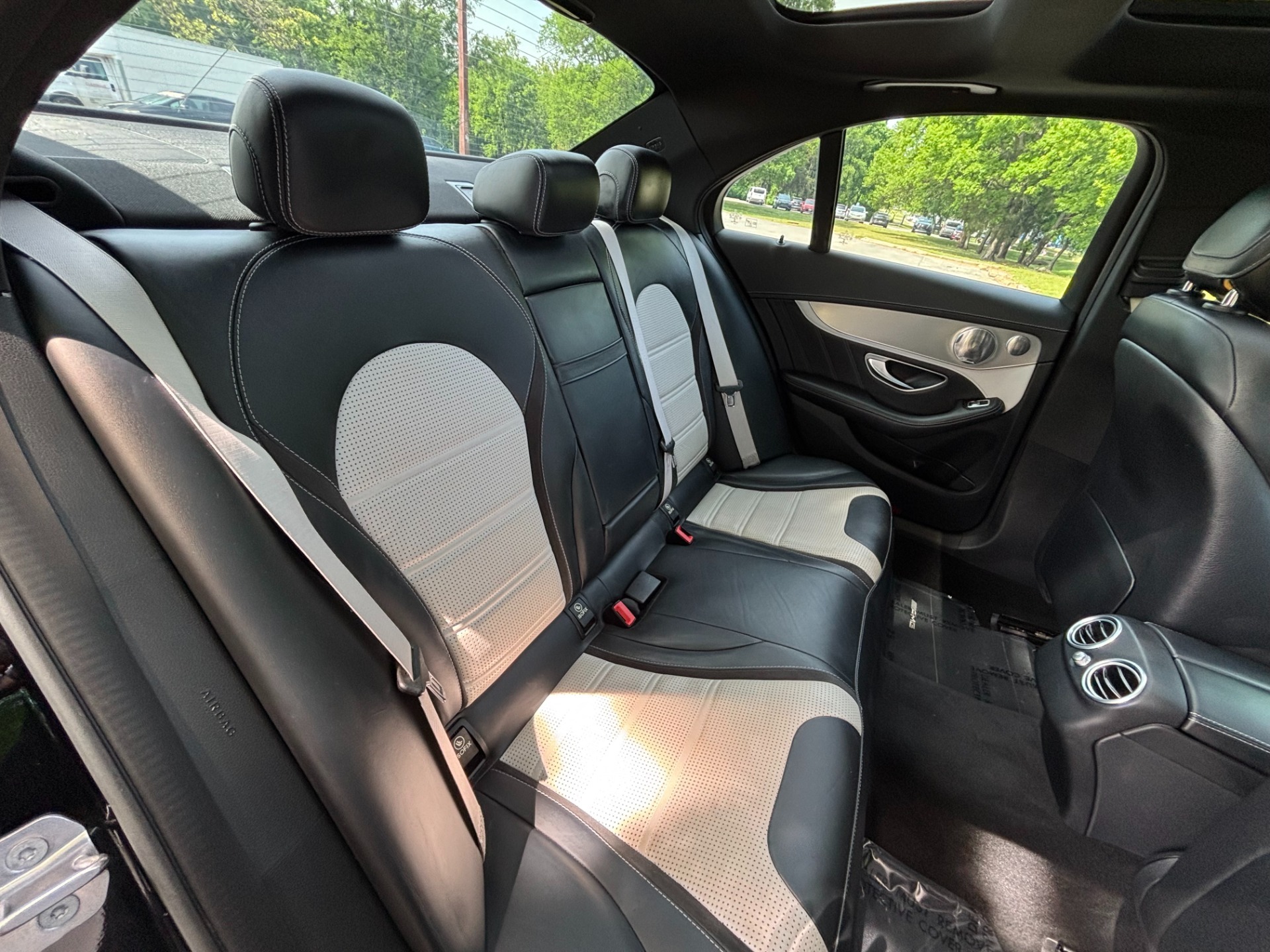 
								2018 Mercedes-Benz C 63 S AMG full									