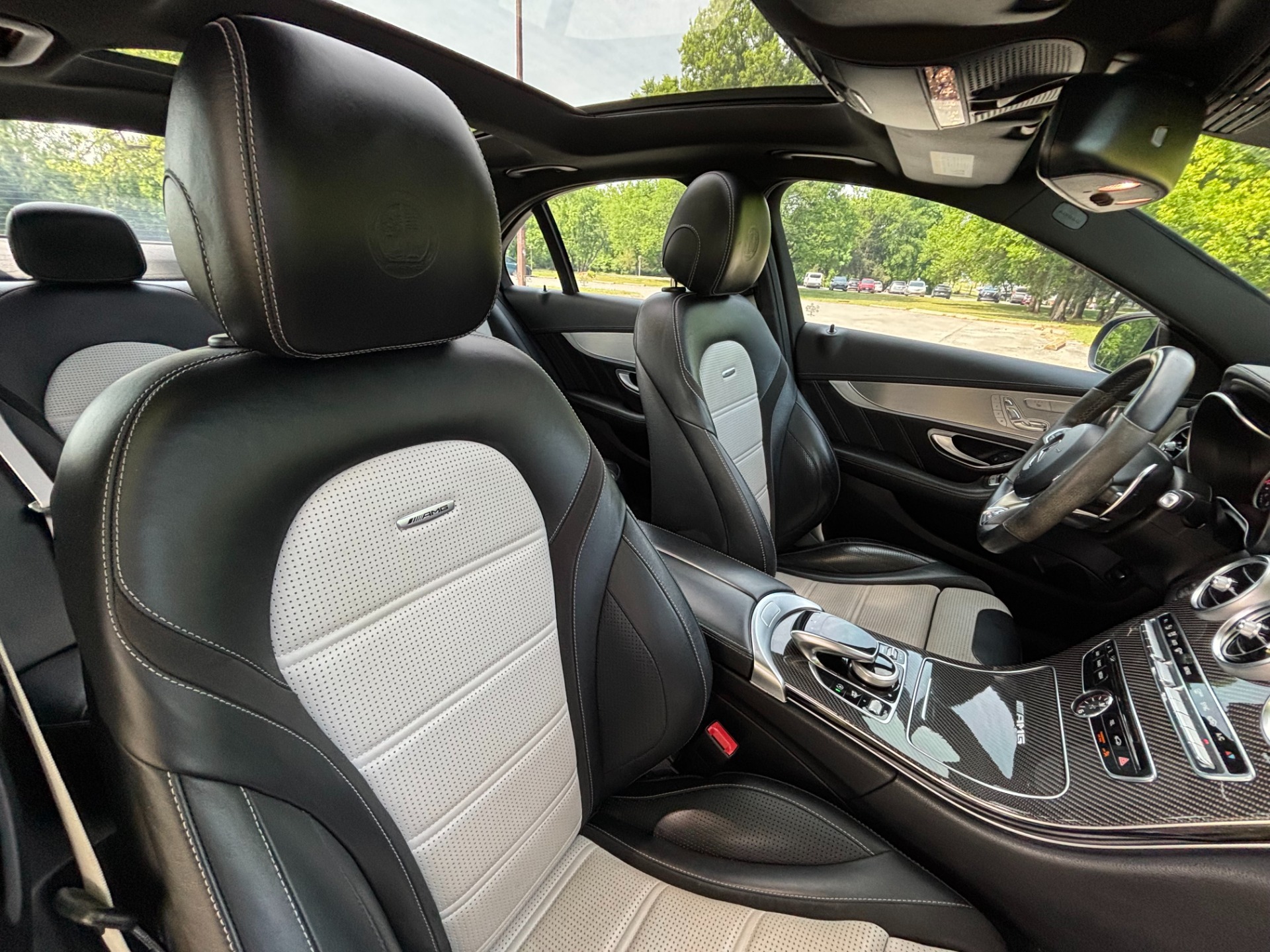 
								2018 Mercedes-Benz C 63 S AMG full									