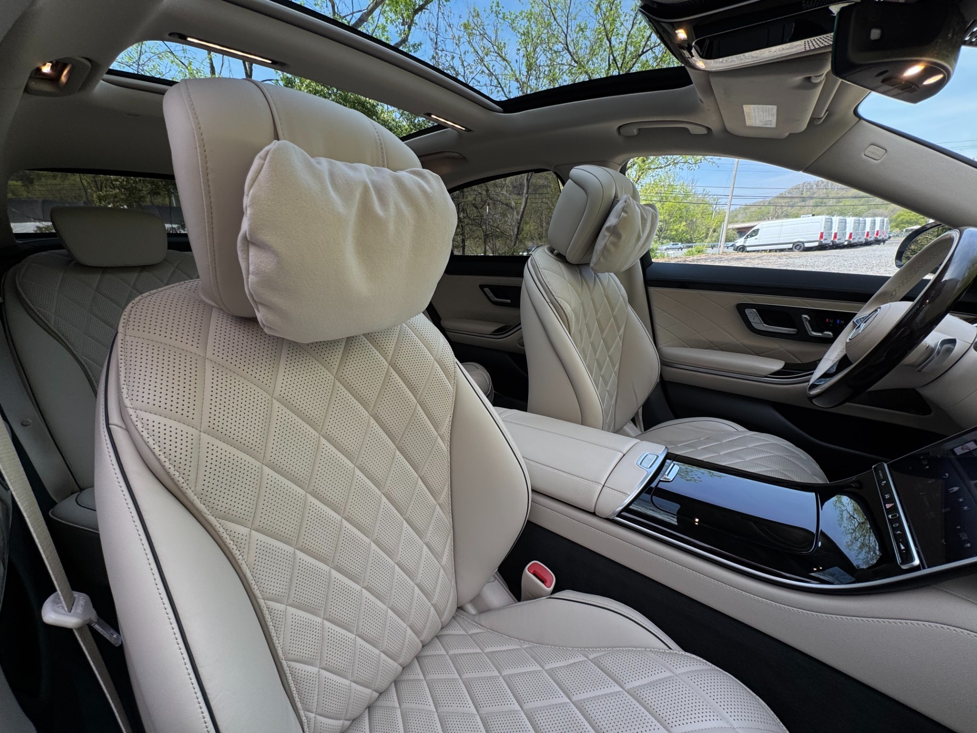 
								2022 Mercedes-Benz S 580 4MATIC full									