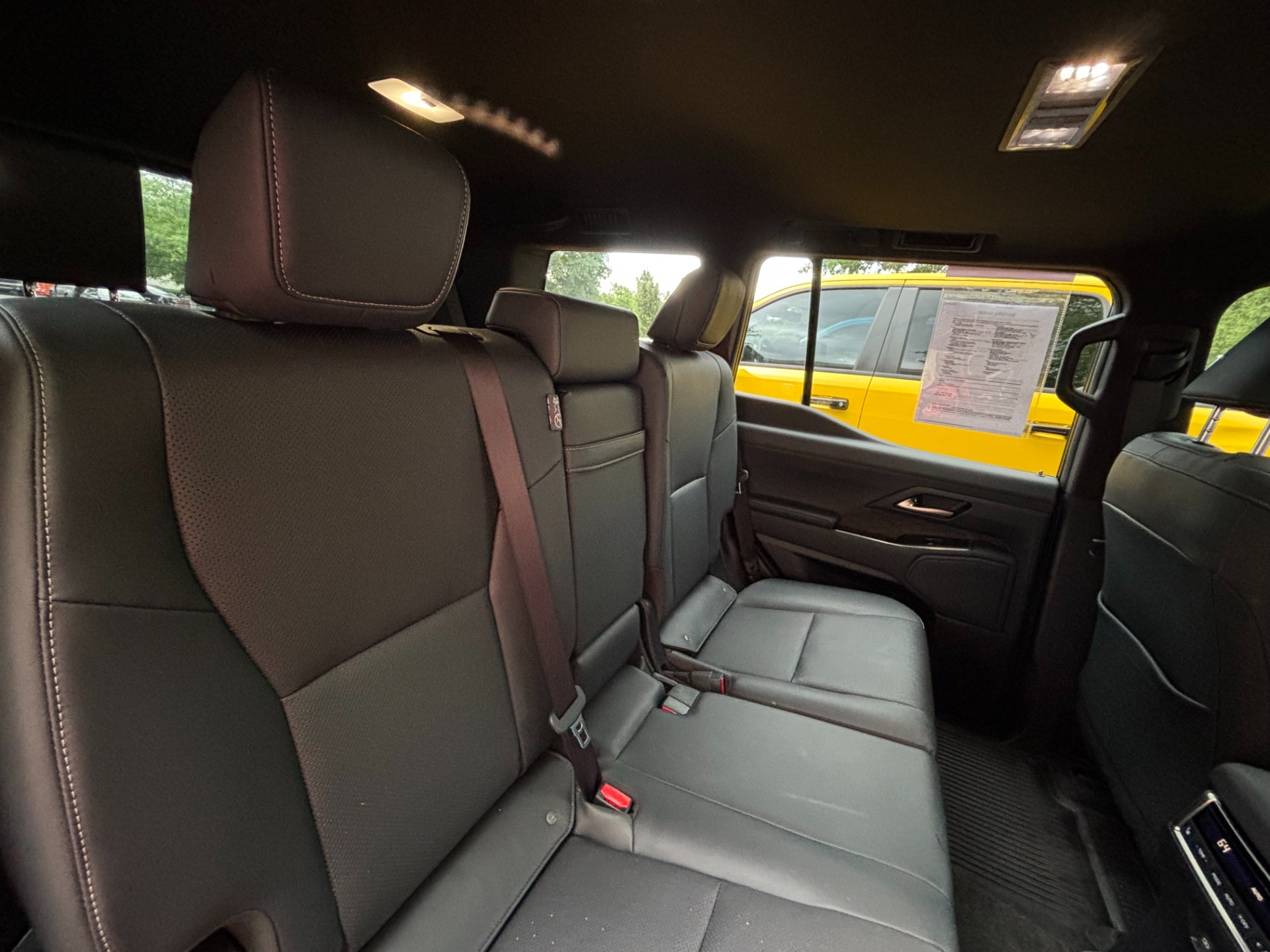 
								2024 Lexus GX 550 full									