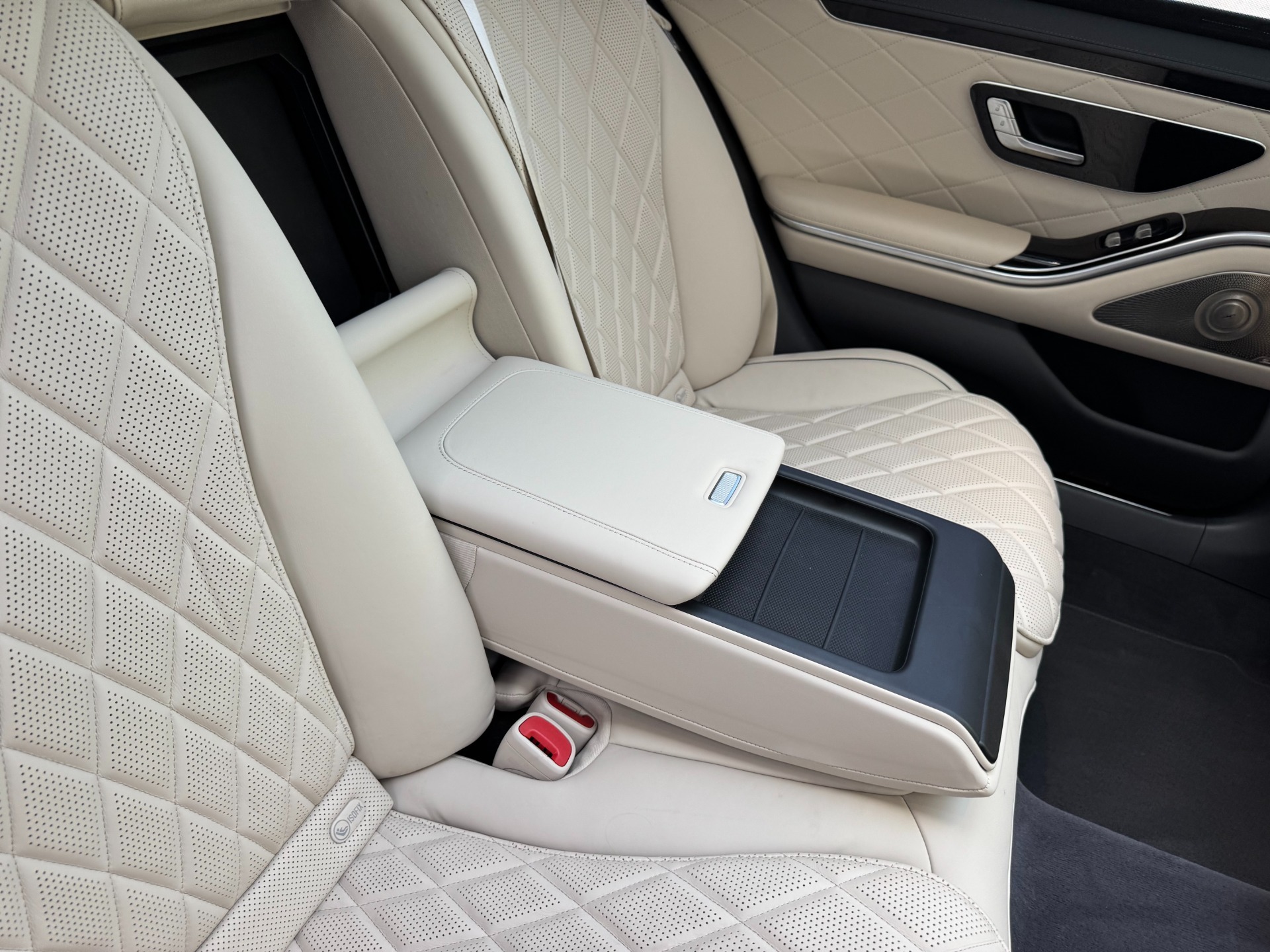 
								2022 Mercedes-Benz S 580 4MATIC full									