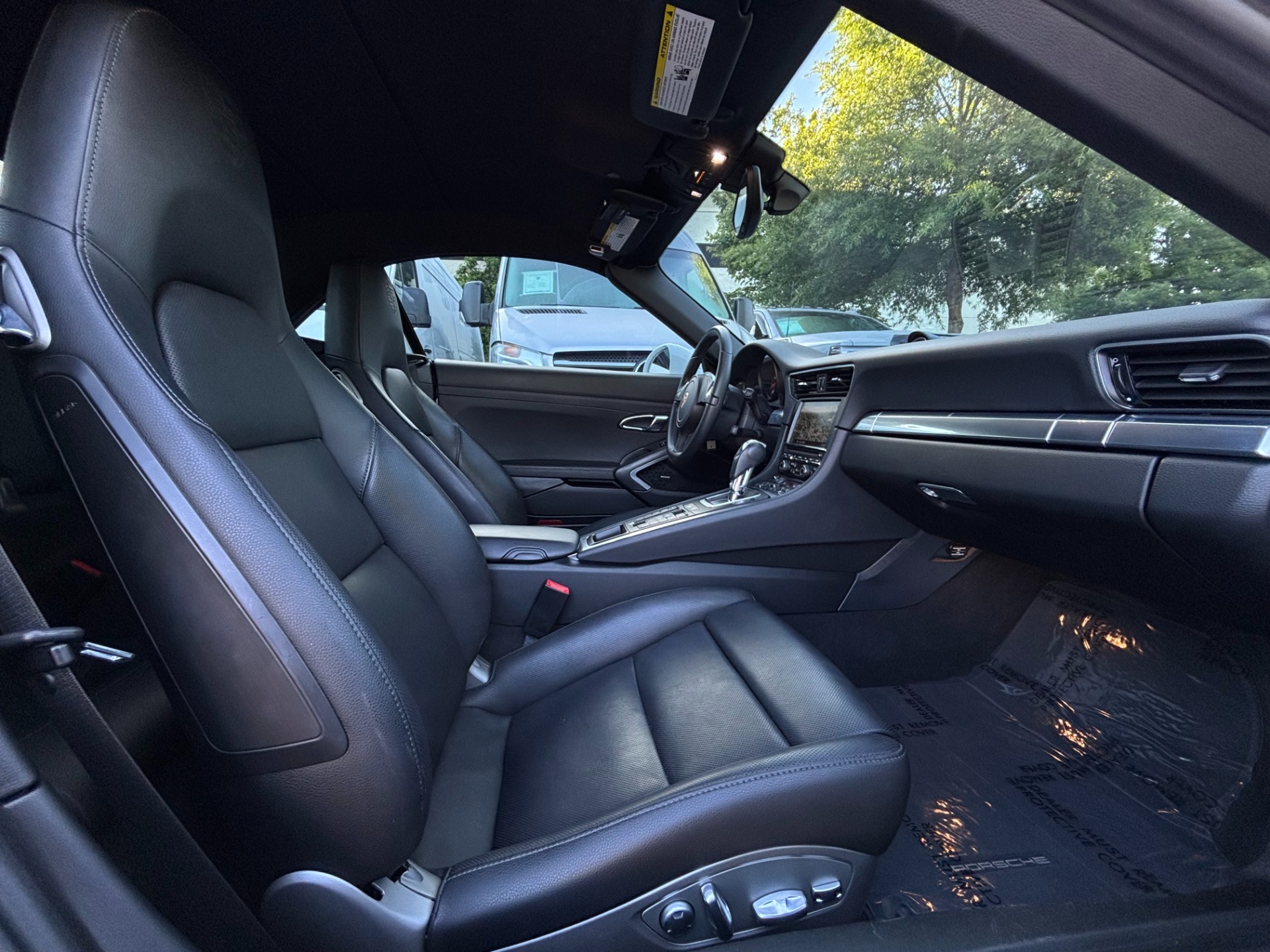 
								2014 Porsche 911 Carrera full									