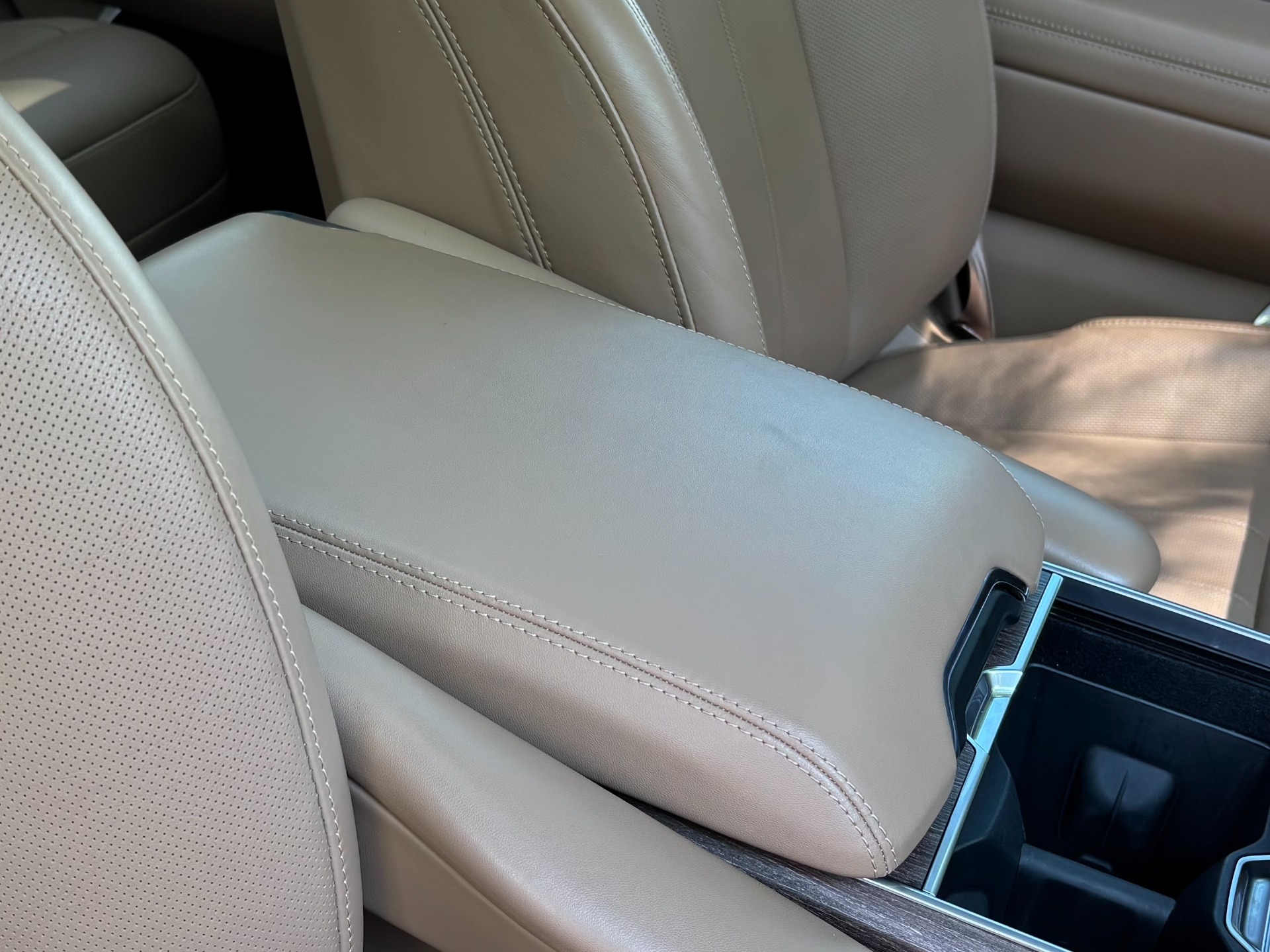 
										2024 Range Rover P530 SE full									